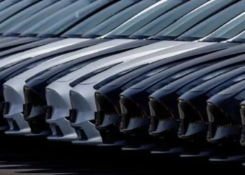 Tesla acheives record Sale