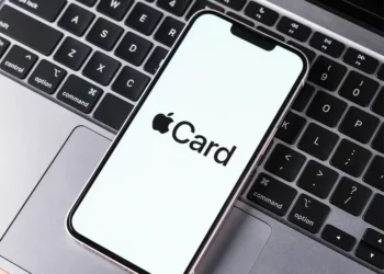 Visa’s $100M Bid to Replace Mastercard for Apple.