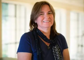 Angela Belcher: Teaching Viruses to Build the Future