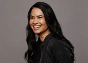 Janice Bryant Howroyd: The Billion-Dollar Blueprint from $1,500