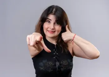 The Confidence Myth: Why “Fix Her Confidence” Was Always the Wrong Advice 